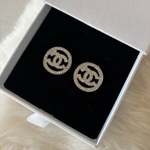 Fashion C Medallion Rhinestone Stud Earrings